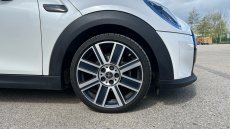 MINI Cooper 1.5 C Exclusive 5dr Auto Petrol Hatchback